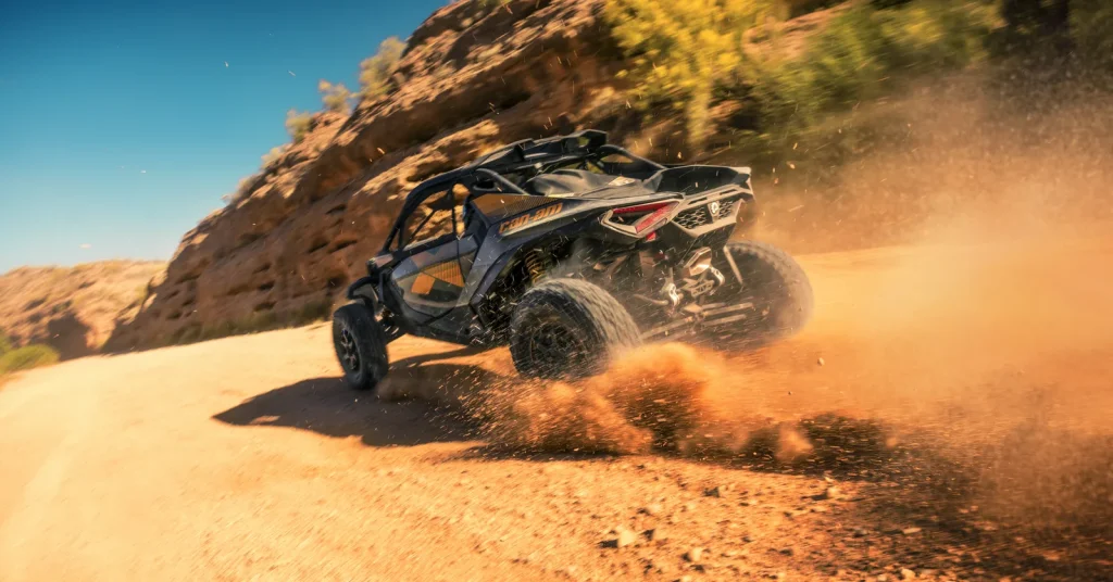 Maverick R X RS DCT 999T in azione