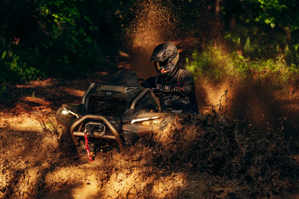 Outlander MAX X MR 1000R in azione